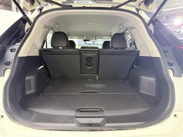Nissan X-TRAIL 2018 7891086-11