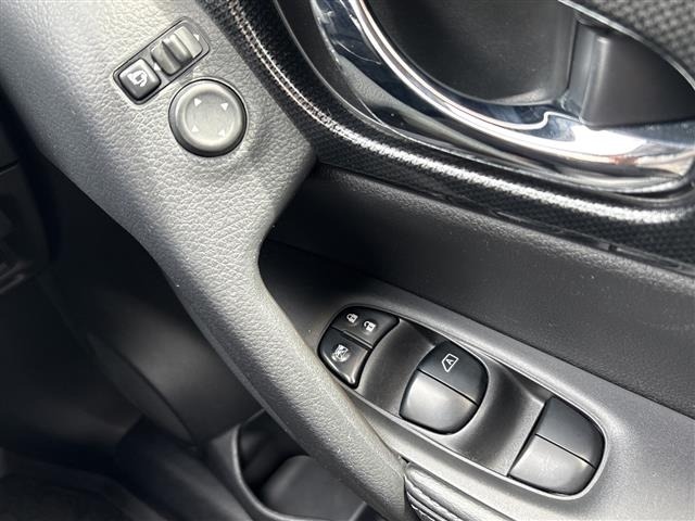 Nissan X-TRAIL 2016 7891087-12