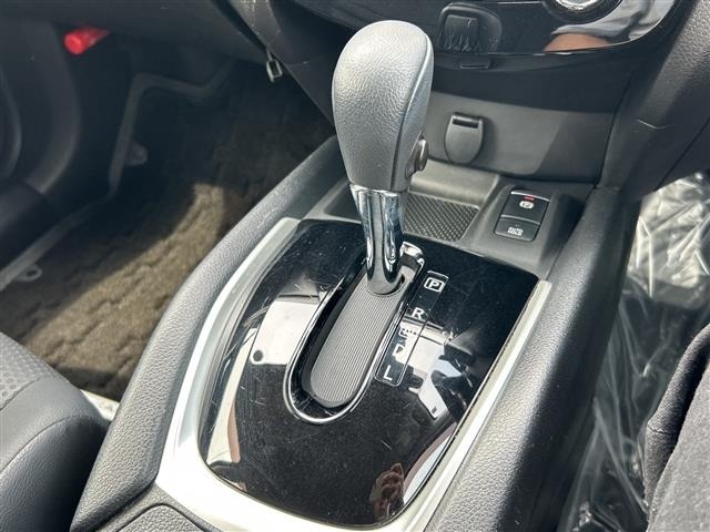 Nissan X-TRAIL 2018 7891181-7