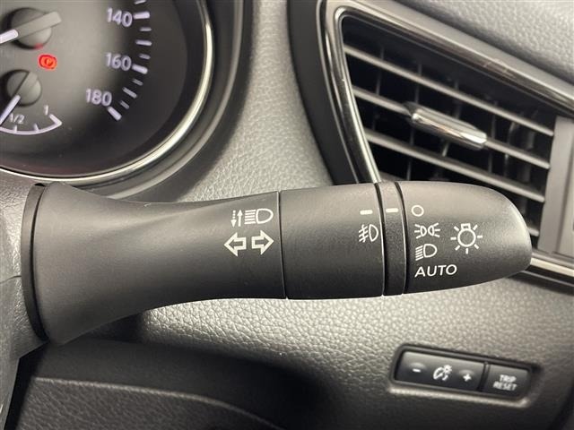 Nissan X-TRAIL 2018 7891215-12