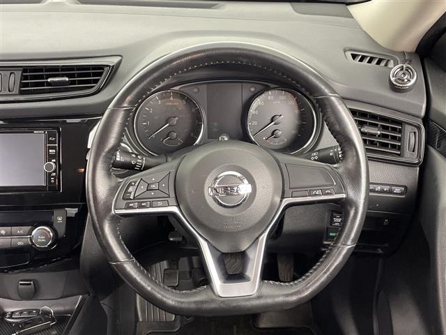 Nissan X-TRAIL 2018 7891228-22