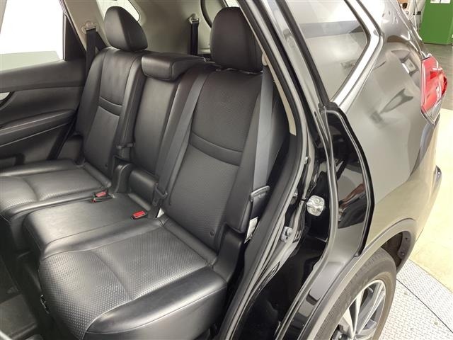 Nissan X-TRAIL 2018 7891228-7