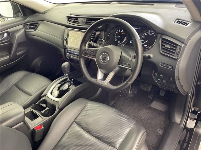 Nissan X-TRAIL 2018 7891247-4