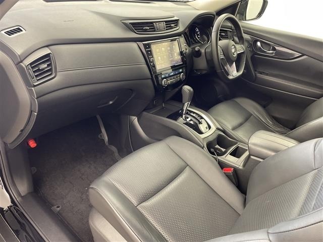 Nissan X-TRAIL 2018 7891247-6