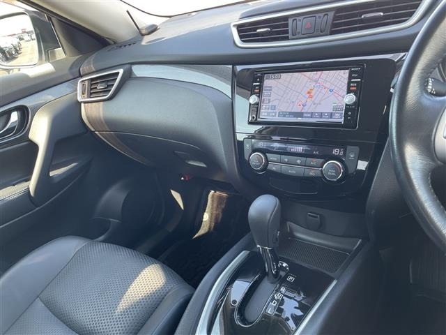 Nissan X-TRAIL 2016 7891248-10