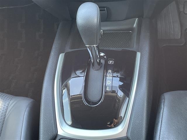 Nissan X-TRAIL 2016 7891248-12