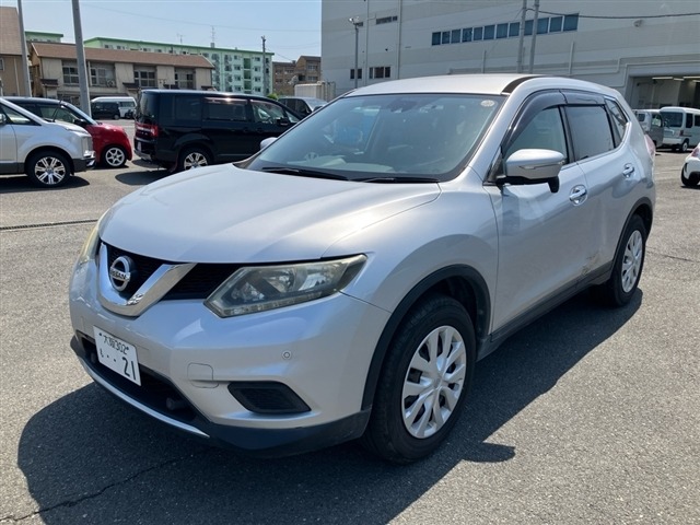 Nissan X-TRAIL 2016 7891774-10