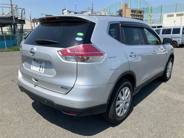 Nissan X-TRAIL 2016 7891774-9
