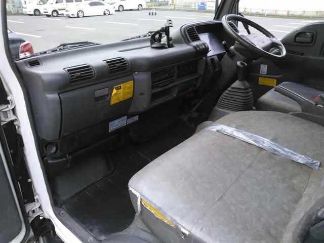 Nissan ATLAS 2003 7922791-8