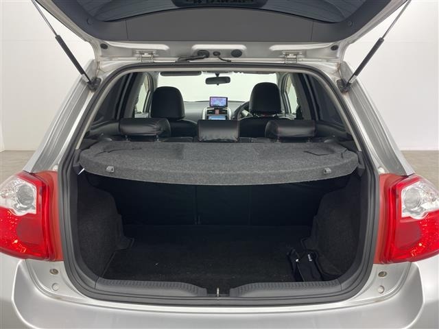 Toyota AURIS 2010 7909923-10