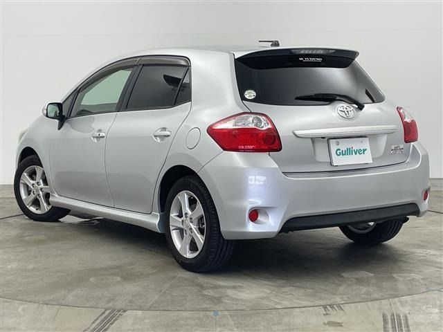 Toyota AURIS 2010 7909923-13