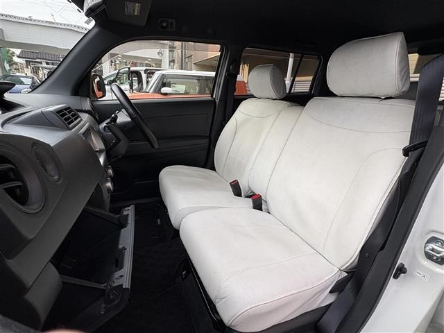 Toyota BB 2013 7921840-2