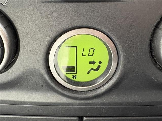 Toyota BB 2013 7921840-20