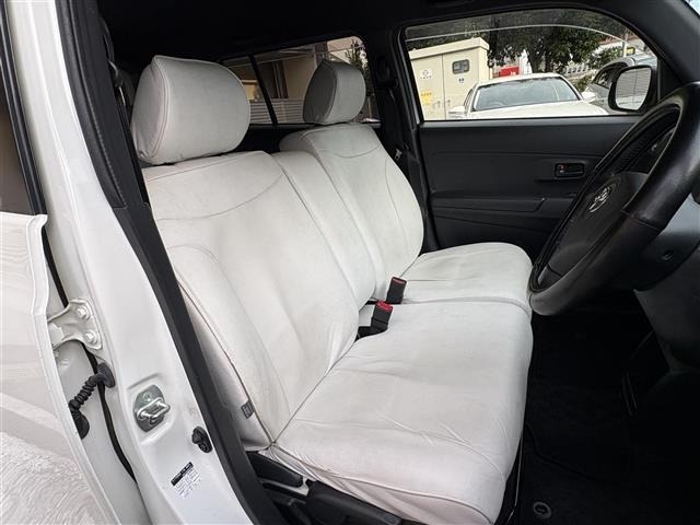 Toyota BB 2013 7921840-22