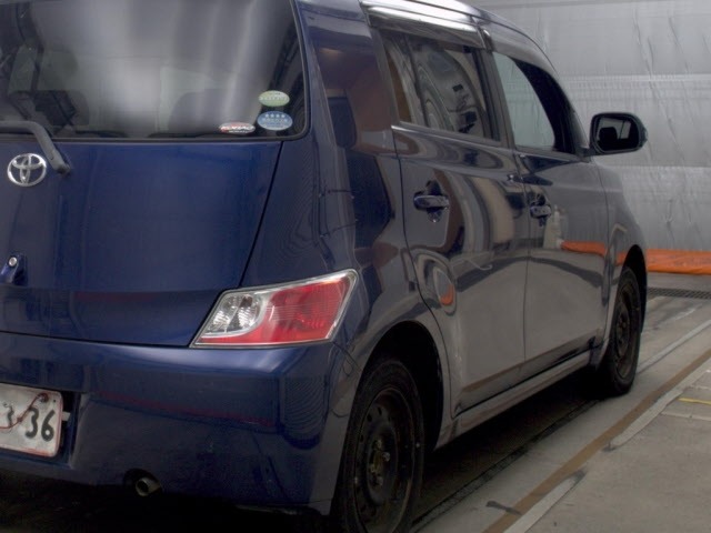 Toyota BB 2008 7921841-5