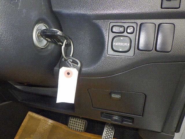 Toyota BB 2009 7921853-7