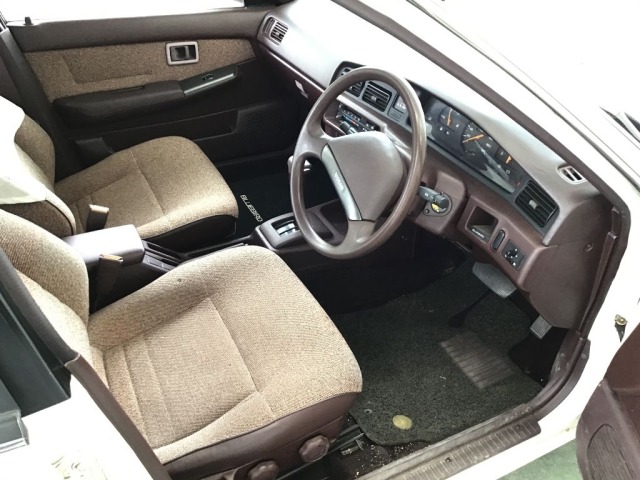 Nissan BLUEBIRD 1988 7925211-5