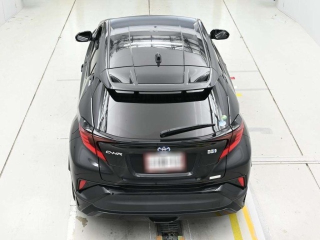 Toyota C-HR 2020 7924342-8