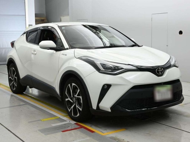 Toyota C-HR 2020 7924352-5