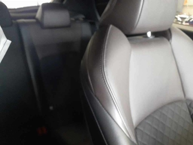 Toyota C-HR 2019 7924353-11