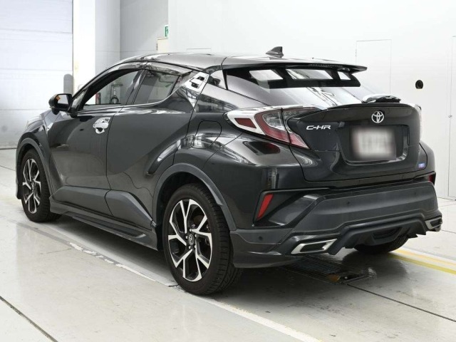 Toyota C-HR 2019 7924353-6