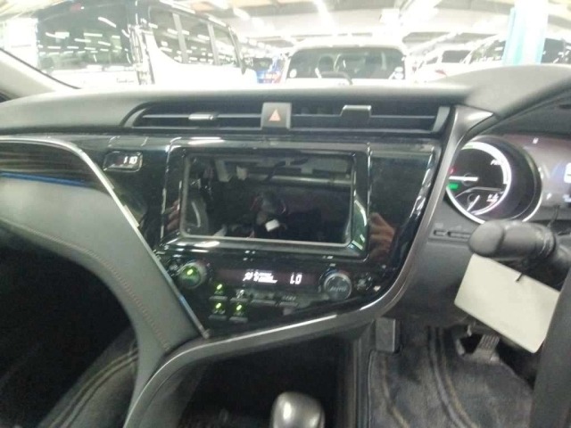Toyota CAMRY 2018 7924632-11