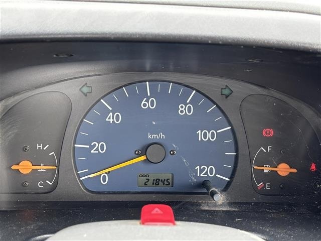 Suzuki CARRY TRUCK 2000 7911278-11