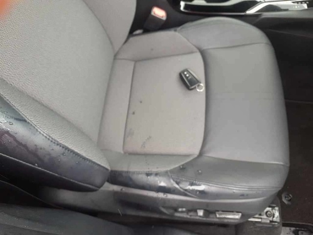 Toyota COROLLA CROSS 2023 7924295-10