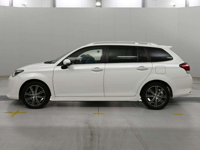 Toyota COROLLA FIELDER 2016 7925583-4