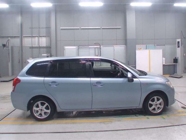 Toyota COROLLA FIELDER 2013 7925585-3