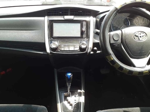 Toyota COROLLA FIELDER 2013 7925585-9