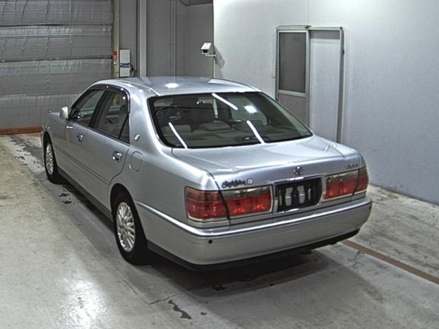 Toyota CROWN 2001 7925835-1