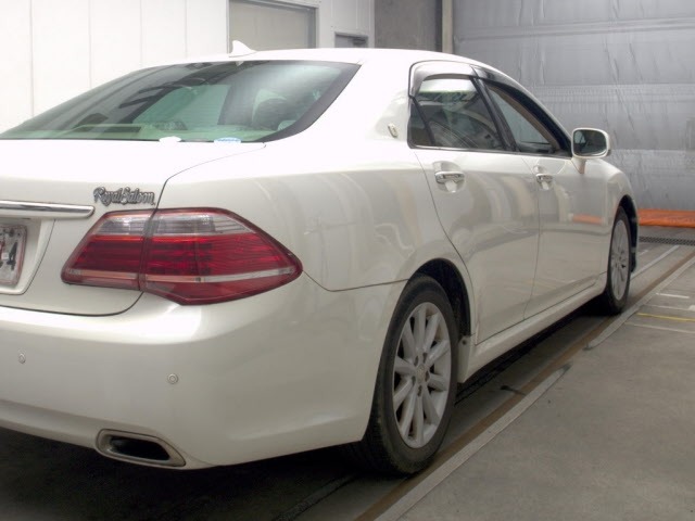 Toyota CROWN 2011 7925847-5