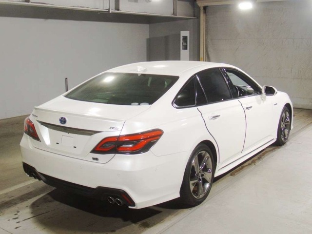 Toyota CROWN 2018 7925866-1