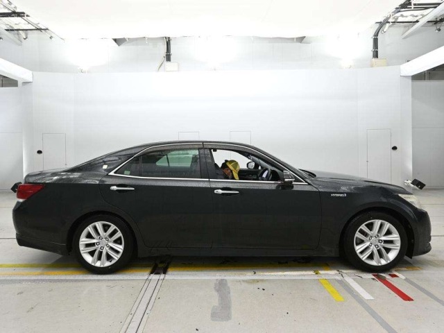Toyota CROWN 2013 7925890-3