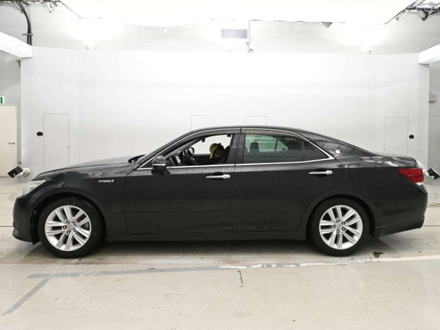 Toyota CROWN 2013 7925890-4