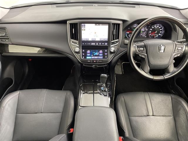 Toyota CROWN 2018 7926030-14