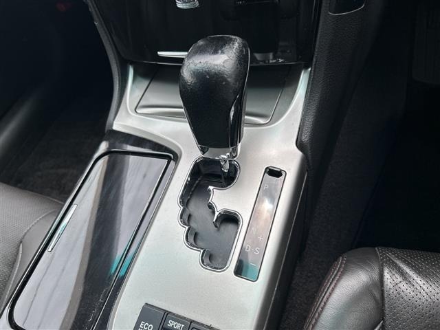 Toyota CROWN 2011 7926086-11