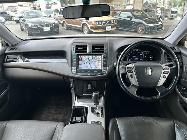 Toyota CROWN 2011 7926086-14