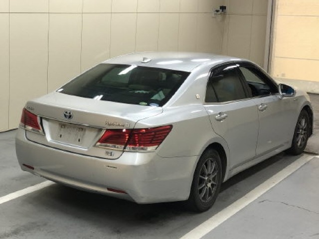 Toyota CROWN 2013 7926098-3