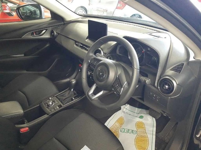 Mazda CX-3 2023 7925976-9