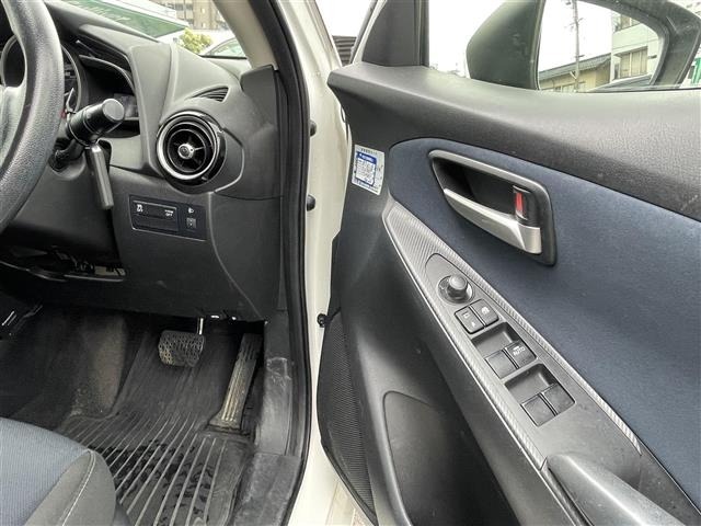 Mazda DEMIO 2015 7921464-5