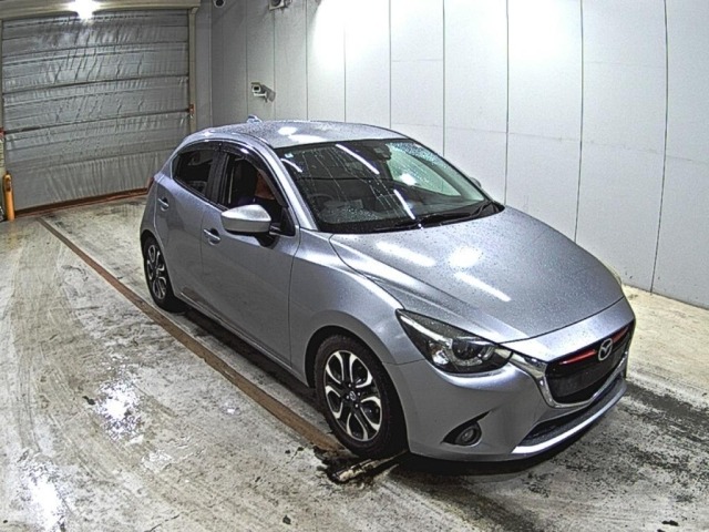 Mazda DEMIO 2016 7921556-0