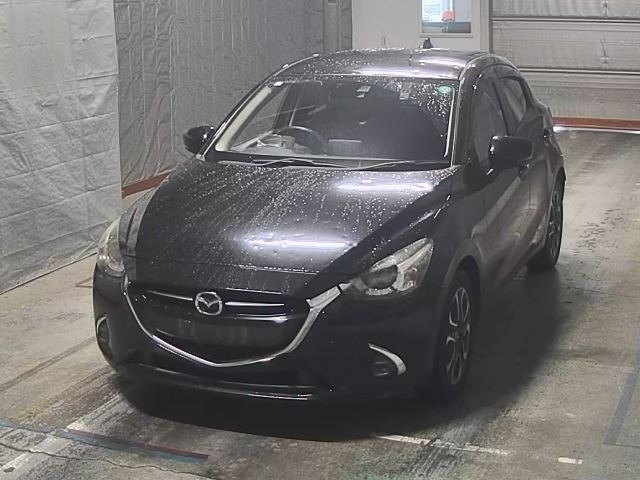 Mazda DEMIO 2017 7921643-0