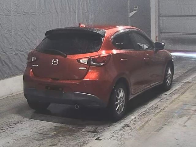 Mazda DEMIO 2016 7921645-1