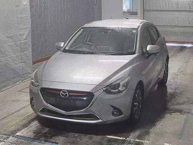 Mazda DEMIO 2015 7921646-0