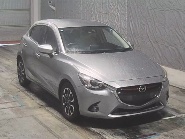 Mazda DEMIO 2015 7921646-7