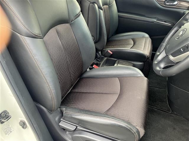 Nissan ELGRAND 2017 7921887-12