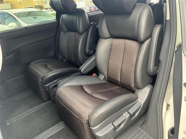 Nissan ELGRAND 2017 7921887-2
