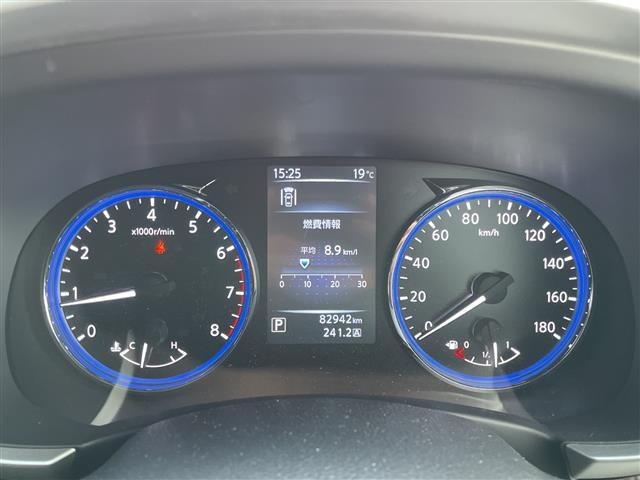 Nissan ELGRAND 2019 7921903-13